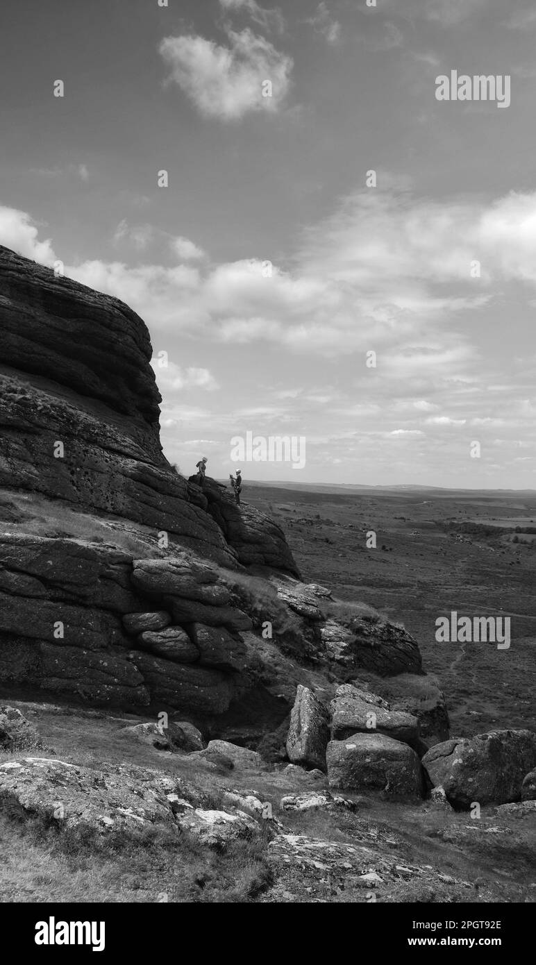 Vista sulle rocce di Haytor nel Parco Nazionale di Dartmoor Foto Stock