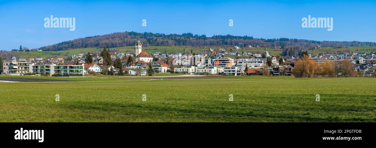 Seengen, Svizzera - 23 febbraio 2023: Seengen è un comune svizzero del cantone di Argovia. Si trova nel Seetal, all'estremità settentrionale di Foto Stock