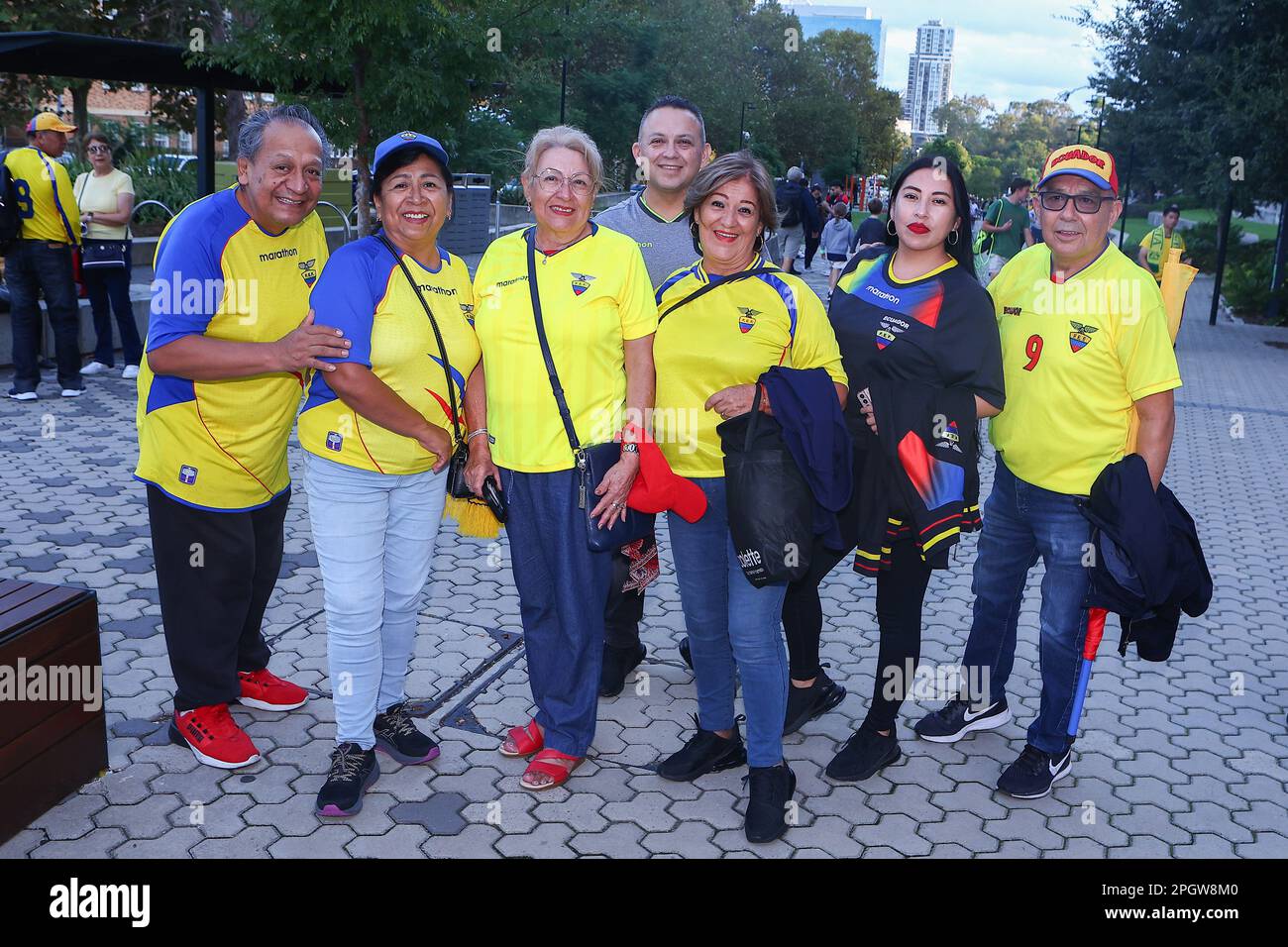 24th marzo 2023; CommBank Stadium, Sydney, NSW, Australia: International Football friendly, Australia contro Ecuador; tifosi Ecuador a sostegno del loro paese Foto Stock