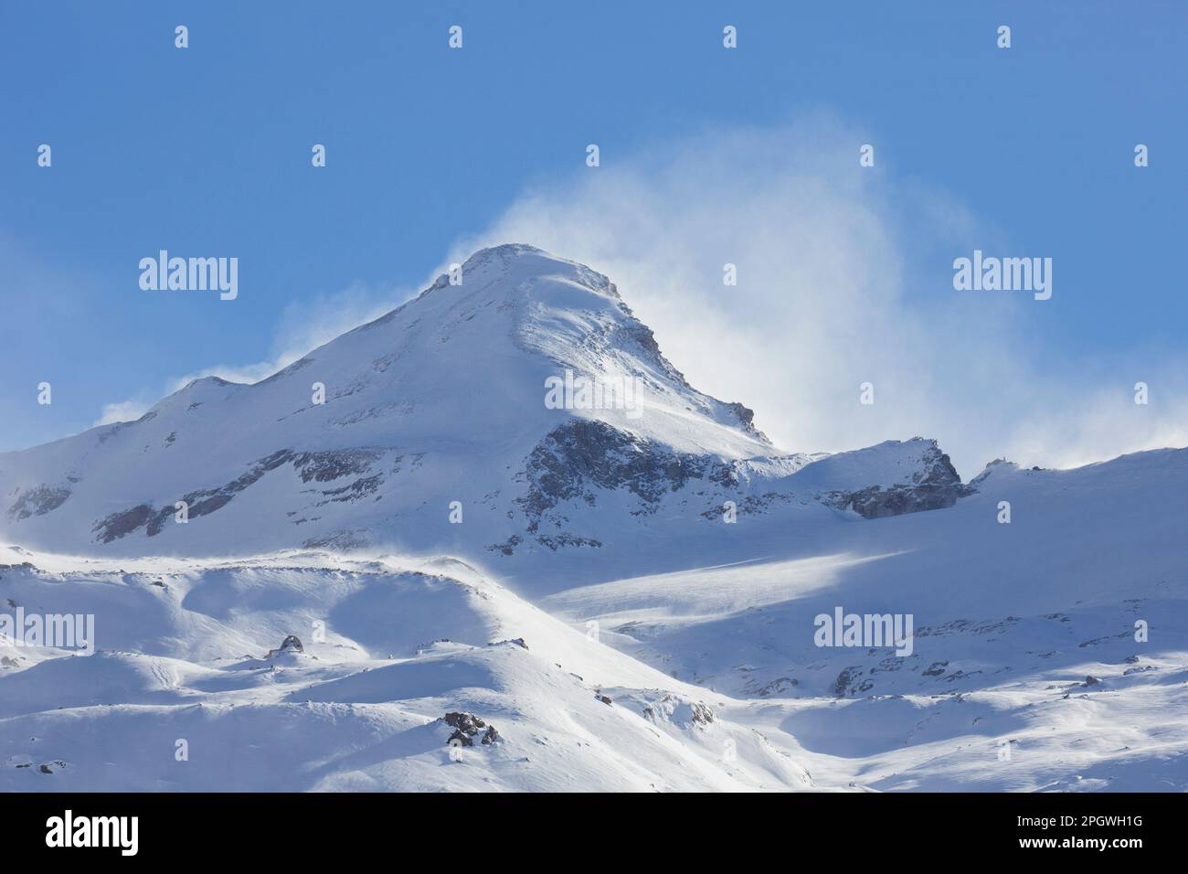 La Tresenta in inverno, montagna nel Parco Nazionale del Gran Paradiso, Alpi Graiane al confine tra Piemonte e Valle d'Aosta in Italia Foto Stock