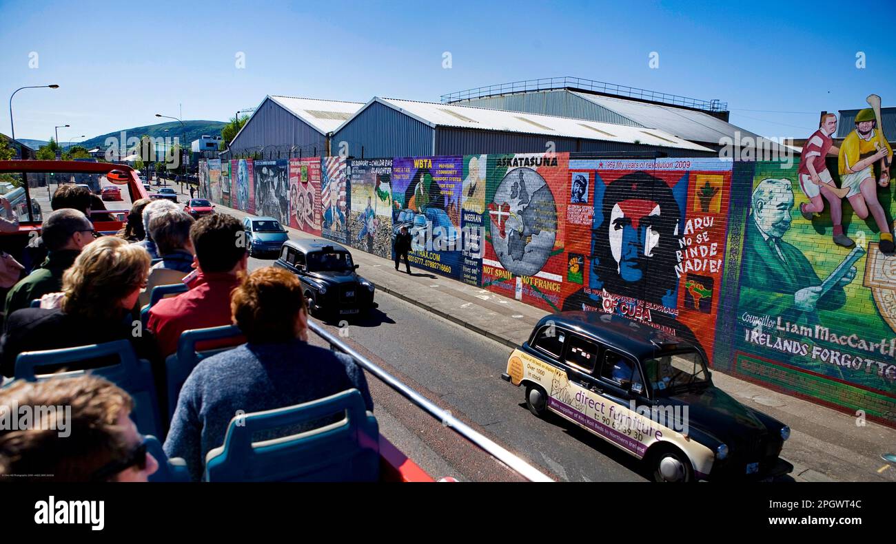 Tour in autobus di Belfast sulla Falls Road, Belfast, Irlanda del Nord Foto Stock