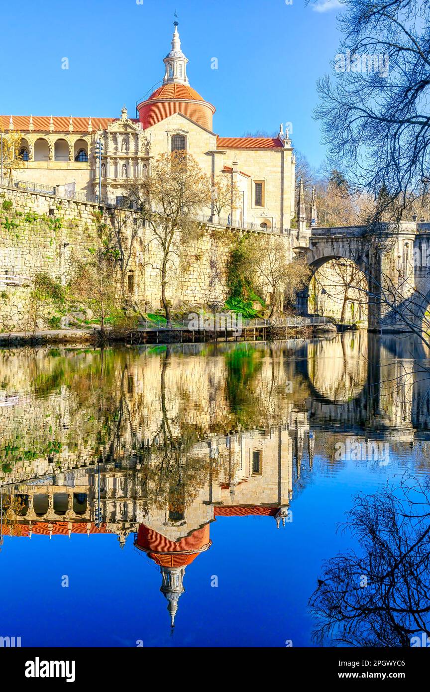 Tamega River ad Amarante, Portogallo Foto Stock