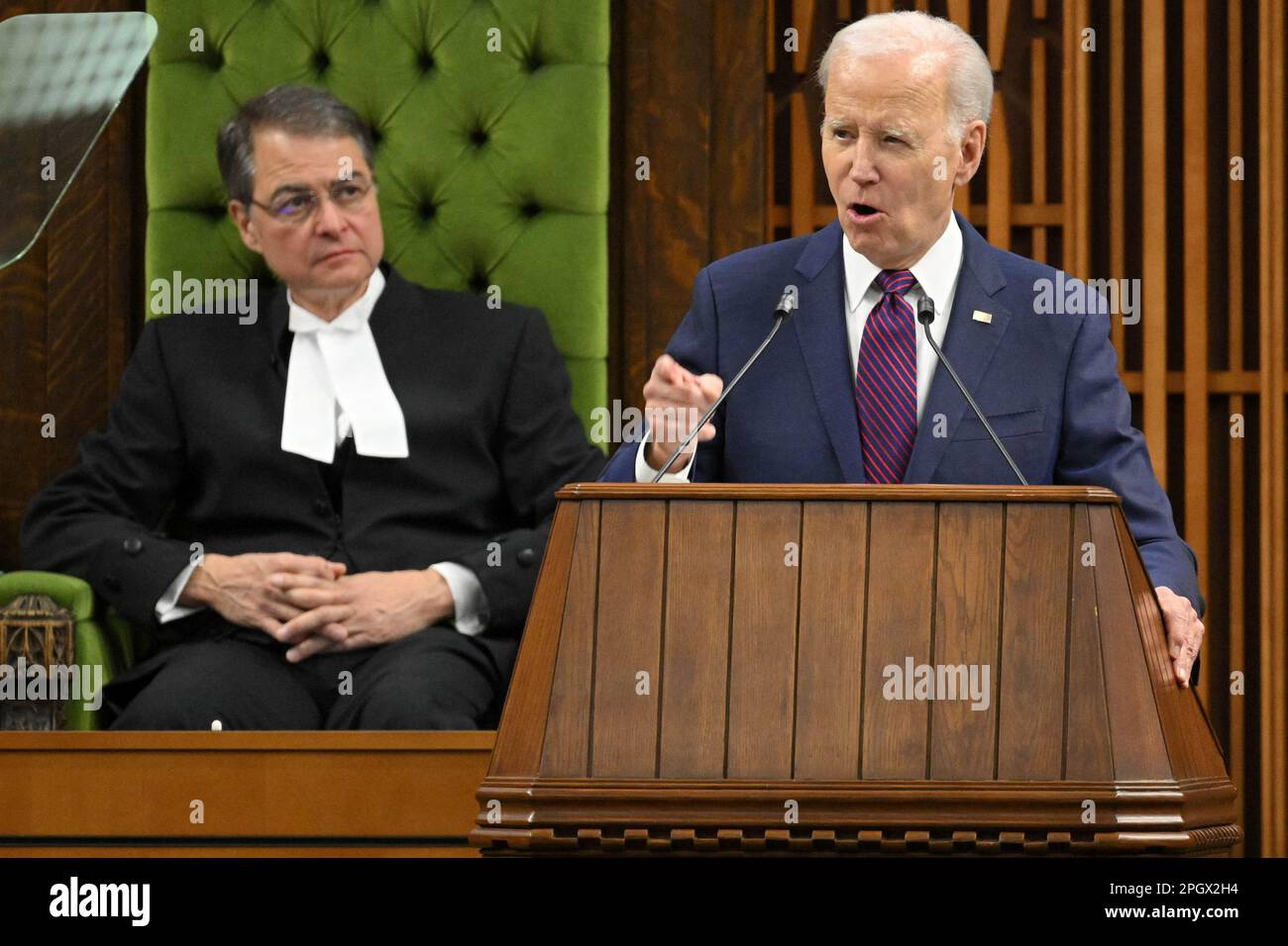 STATI UNITI Il presidente Joe Biden si rivolge al Parlamento canadese, a Ottawa, Canada, Mach 24, 2023. Mandel Ngan/Pool tramite REUTERS Foto Stock