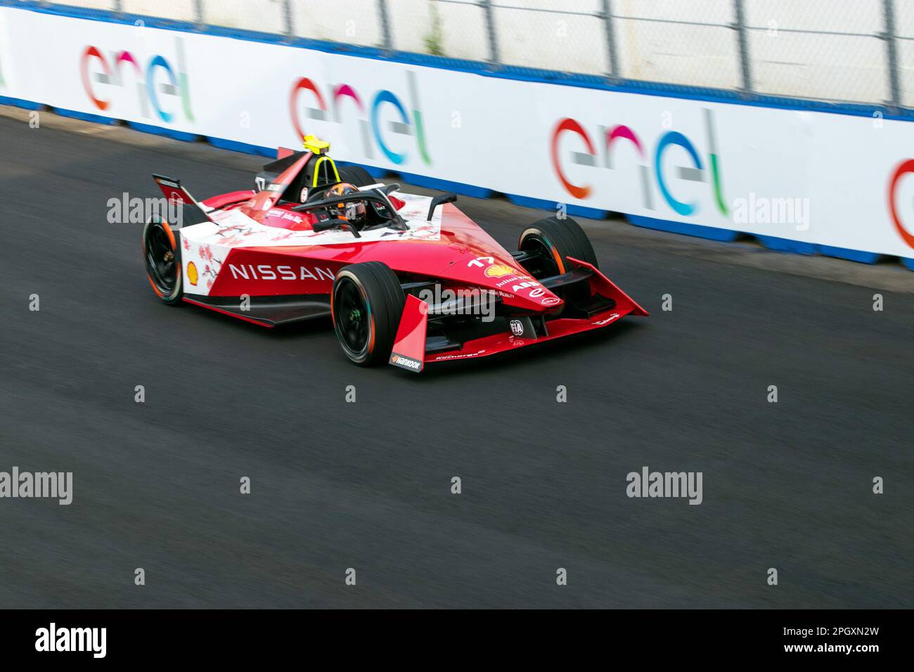 San Paolo, San Paolo, Brasile. 24th Mar, 2023. (SPO) gara di Formula e a San Paolo. 24 marzo 2023, Sao Paulo, Brasile: Formula e auto durante le prove libere, al complesso Anhembi a Sao Paulo, il Venerdì (24). La categoria di auto elettriche della Federazione Internazionale Automobile (FIA) correrà in Brasile per la prima volta in questo weekend.Credit: Fabricio Bomjardim/Thenews2 (Credit Image: © Fabricio Bomjardim/TheNEWS2 via ZUMA Press Wire) SOLO PER USO EDITORIALE! Non per USO commerciale! Foto Stock