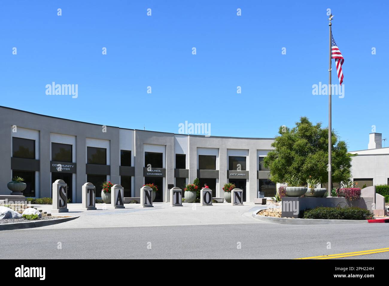 STANTON, CALIFORNIA - 24 MAR 2023: La città di Stanton Civic Center. Foto Stock