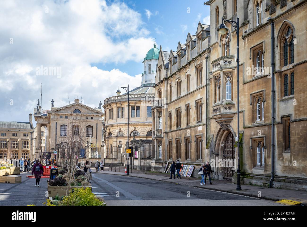 L'edificio della biblioteca Bodleian su Broad Street, Oxford, Oxfordshire, Regno Unito, il 25 marzo 2023 Foto Stock