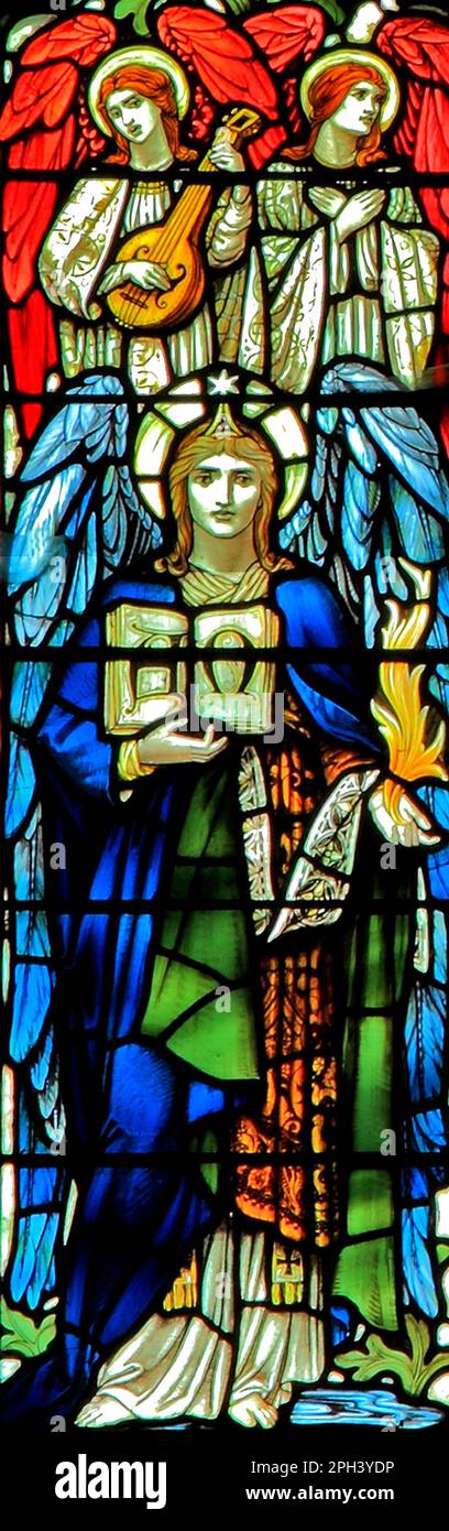 Saint Uriel, Arcangelo, vetrate, Blakeney, Norfolk, Inghilterra, Regno Unito Foto Stock