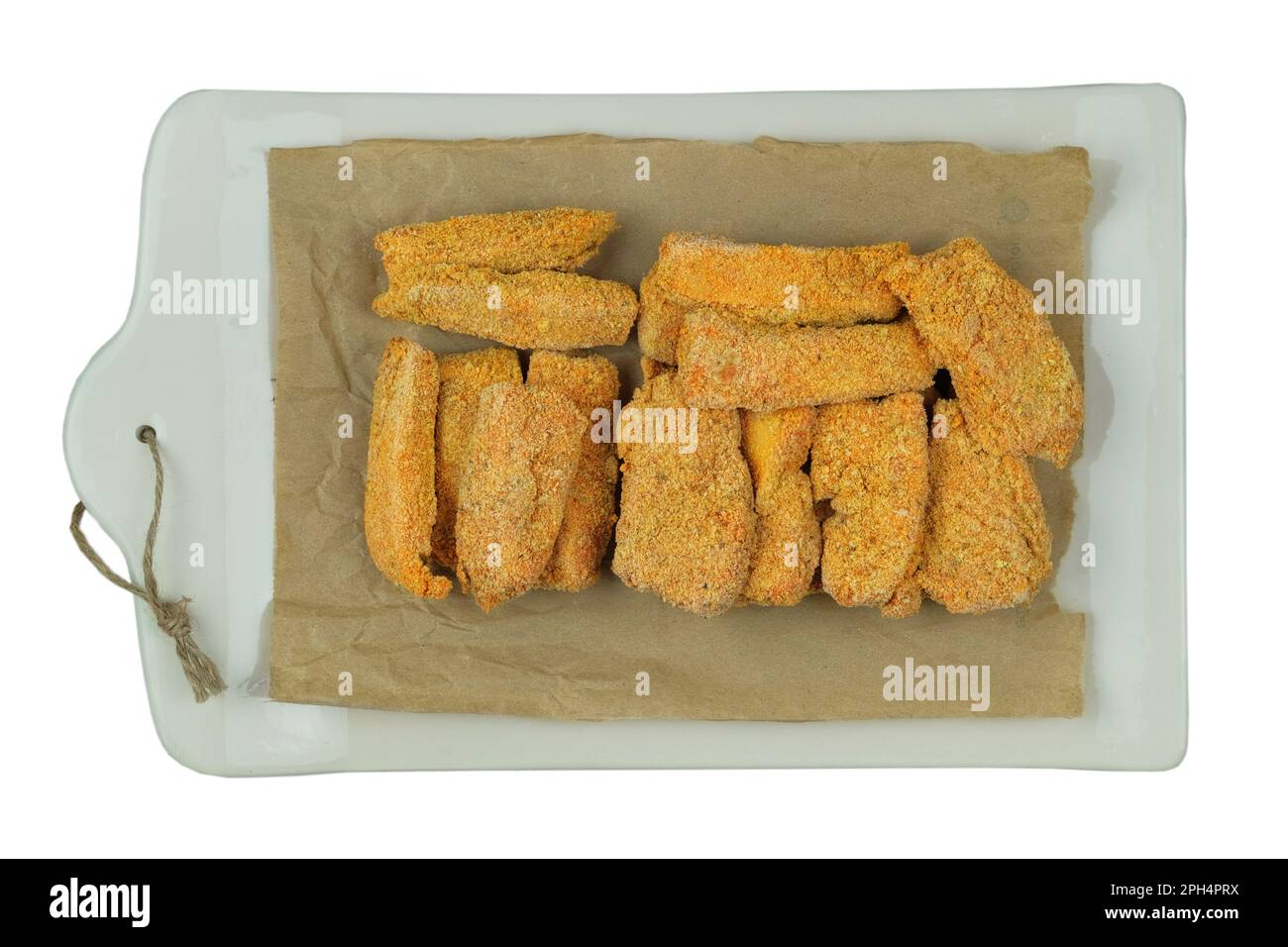 Confezionamento gustosi pepite su sfondo bianco. Cucina casalinga. Fast food. Vista dall'alto. Foto Stock