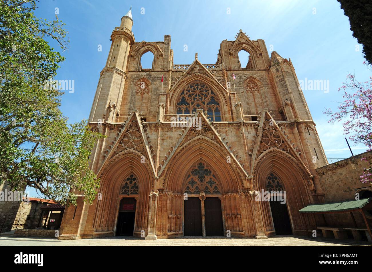 Moschea di Lala Mustafa Pasha - Famagosta (Cattedrale di San Nicola) - CIPRO Foto Stock