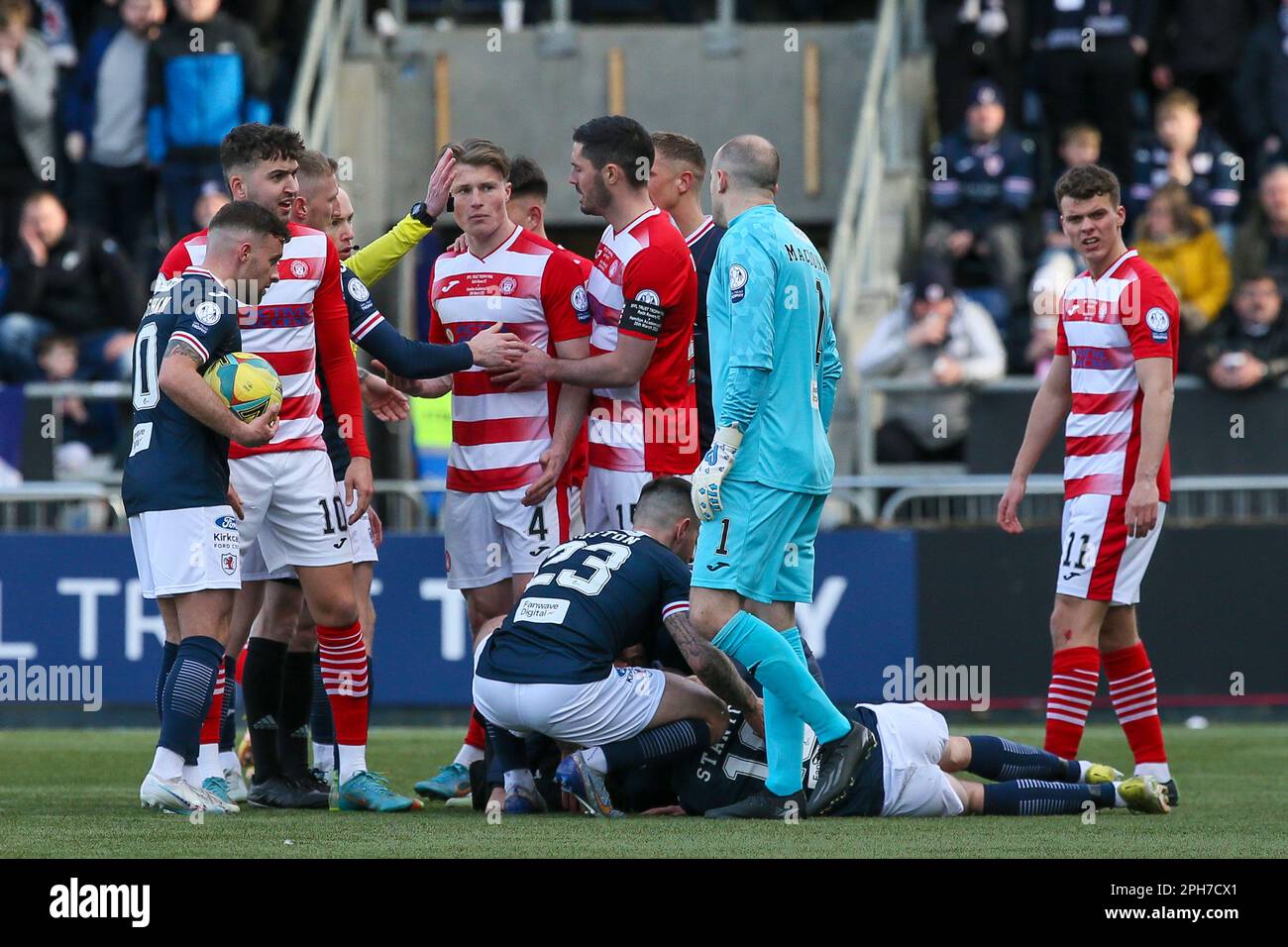 Falkirk, Regno Unito. 26th Mar, 2023. REGNO UNITO. La SPFL Trust Trophy Final tra Raith Rovers e Hamilton Academy si è tenuta al Falkirk Stadium, Falkirk, Scozia, Regno Unito. Il punteggio è stato 1 - 0 per Hamilton Academical con Reghan Tumilty (numero 22) che segnava l'unico e vincente goal. Credito; credito: Findlay/Alamy Live News Foto Stock