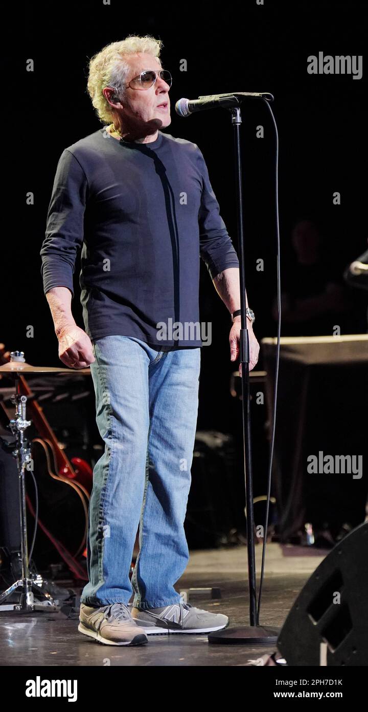 Roger Daltrey durante lo spettacolo Teenage Cancer Trust alla Royal Albert Hall, Londra. Data immagine: Domenica 26 marzo 2023. Foto Stock