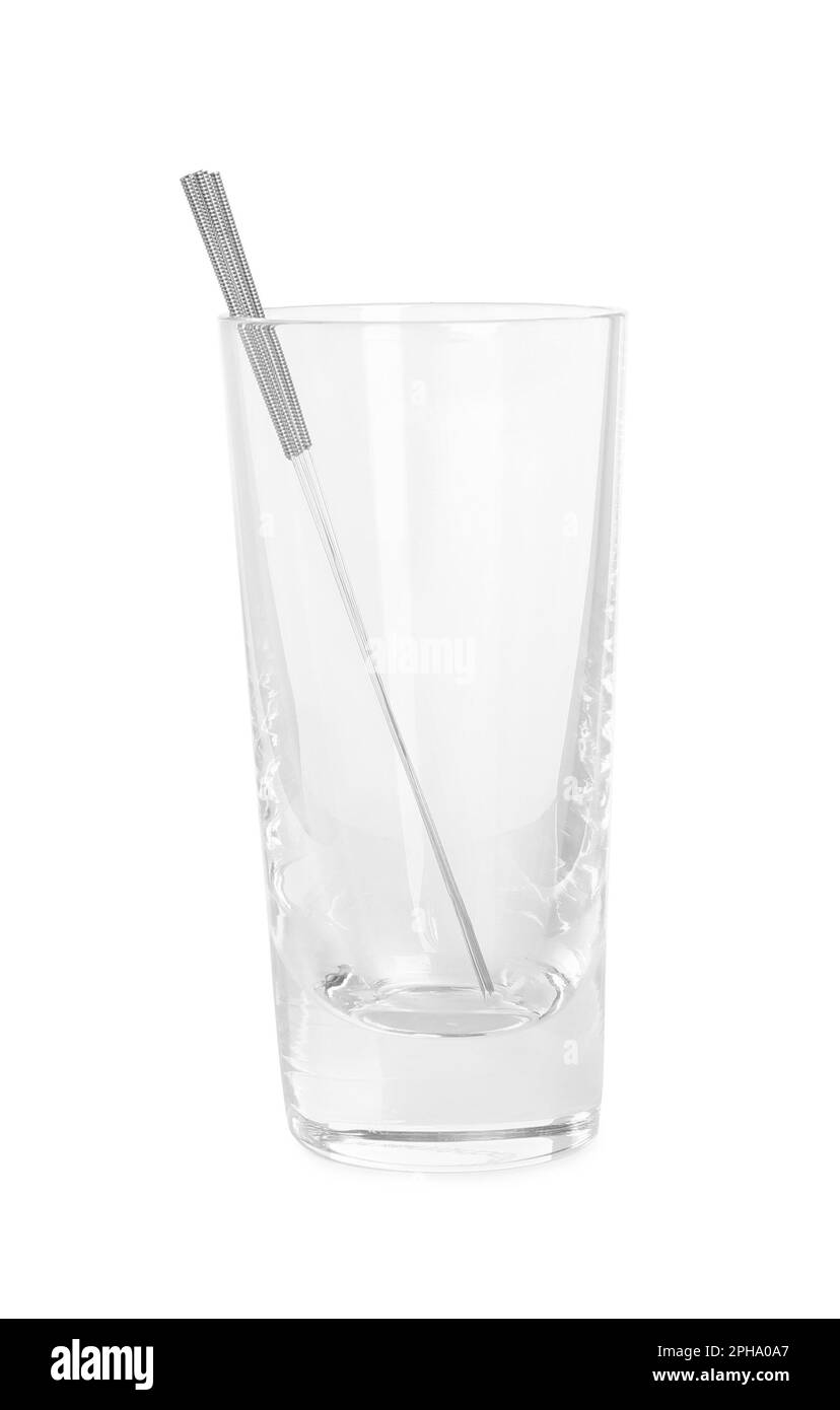 Molti aghi per agopuntura in vetro su sfondo bianco Foto Stock