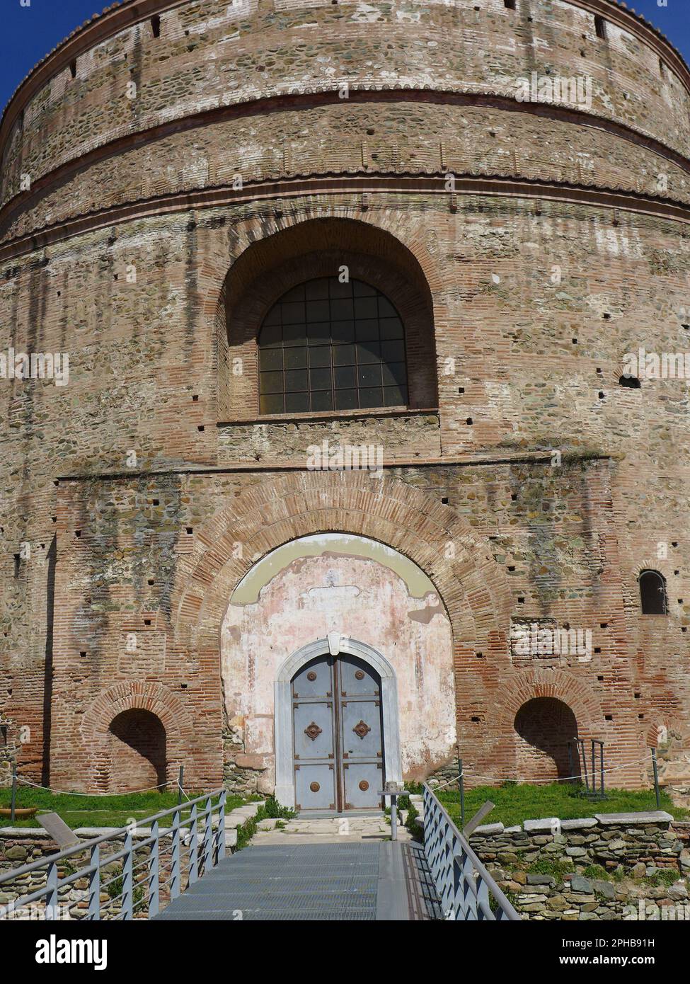 Rotonda, edificio governativo romano simile al Pantheon usato come chiesa e poi come moschea Foto Stock
