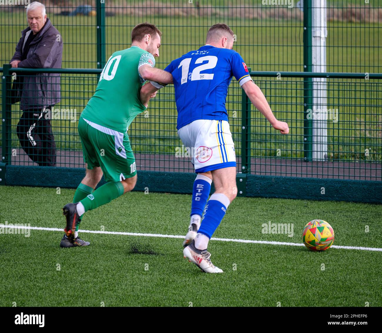 Bishops Cleeve FC vs Exmouth Town FC in Southern League - a Kayte Lane, Bishops Cleeve. Un sorteggio di $2 -2 nella Giornata Nazionale non di Lega Foto Stock