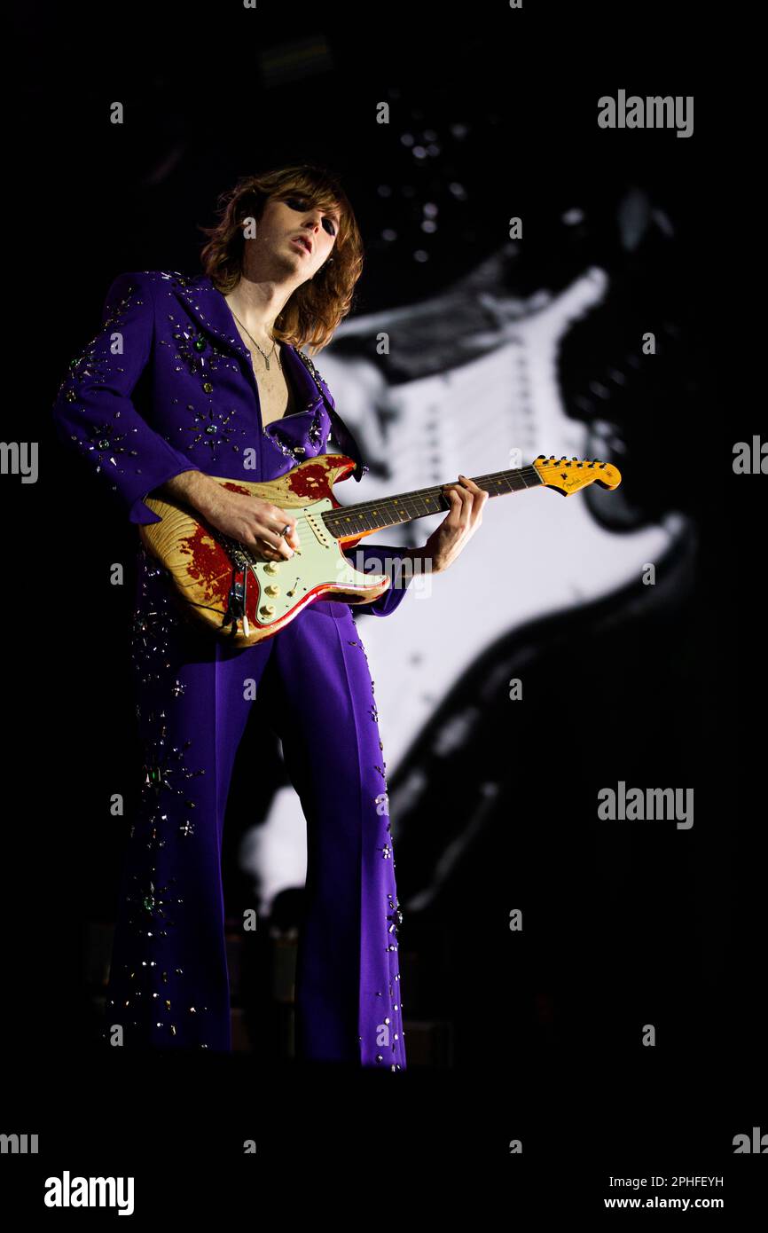 Roma, Italia. 26th Mar, 2023. Maneskin, la più famosa giovane rock band italiana, vincitrice dell'Eurovision Song Contest 2021 per l'Italia con "Zitti e buoni" nella loro prima mostra a Roma per Loud Kids Tour. (Foto di Stefano Cappa/Pacific Press/Sipa USA) Credit: Sipa USA/Alamy Live News Foto Stock
