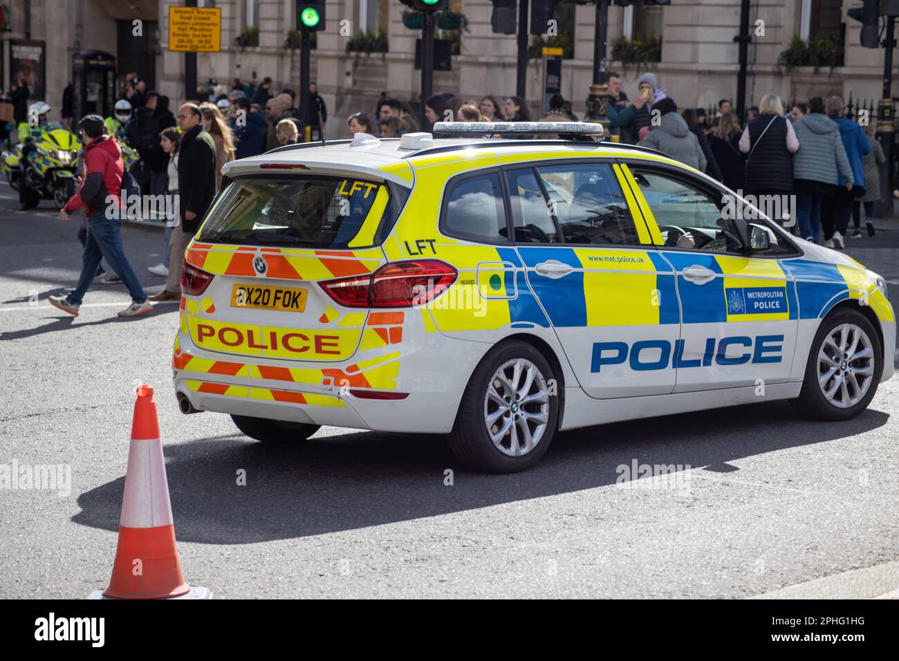 Polizia metropolitana in missione nel centro di Londra. Foto Stock
