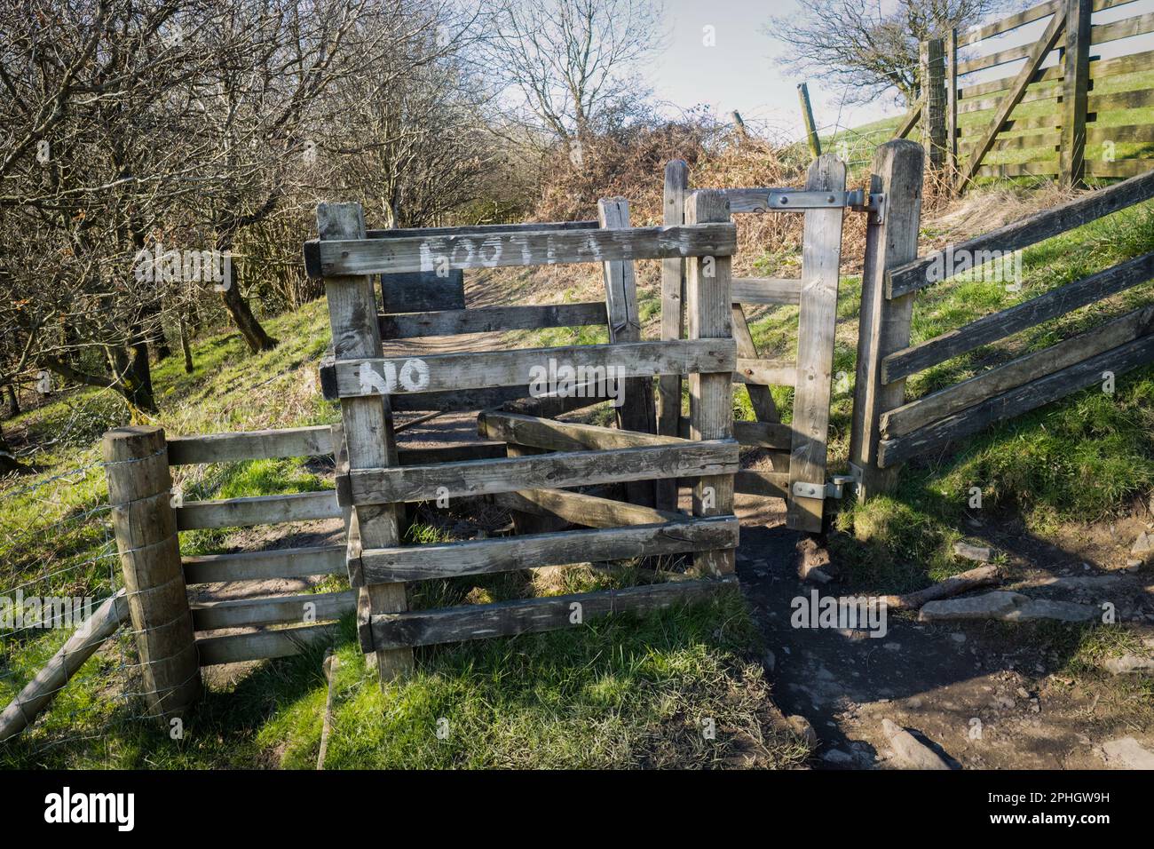 gli impatti ambientali della mountain bike possono superare i benefici, in particolare in termini di erosione dei sentieri Foto Stock