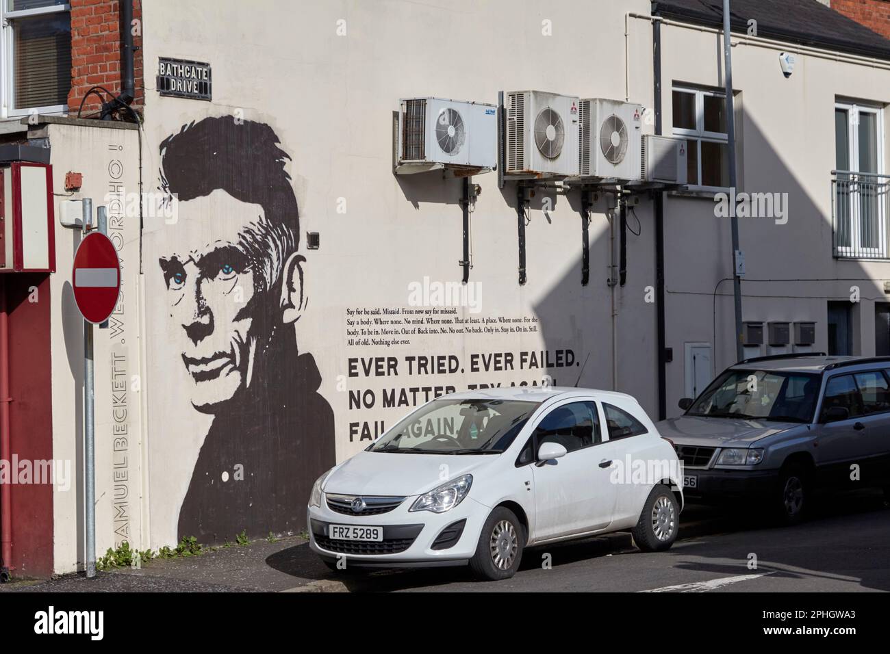 samuel beckett murale su bathgate drive e belmont road strandtown, belfast est, irlanda del nord, regno unito Foto Stock