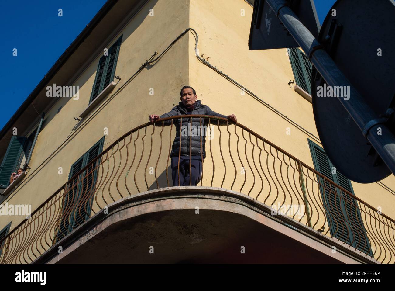 Festeggiamenti per il Capodanno cinese a Prato di una delle più grandi comunità cinesi in Italia con sfilate e spettacoli per l'anno del coniglio Foto Stock