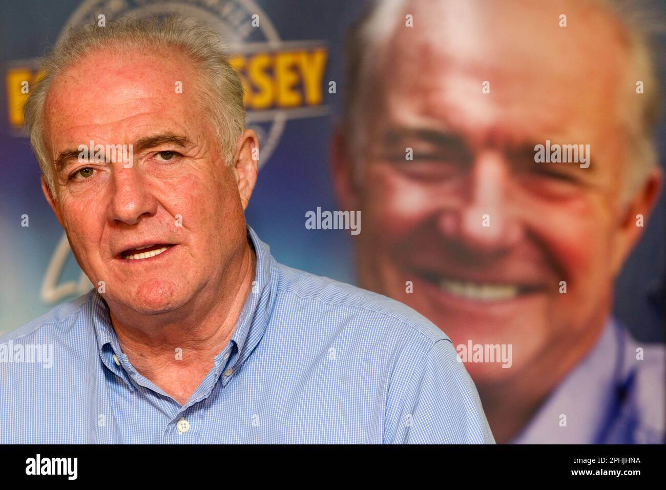 Rick Stein, celebre chef internazionale, tiene una conferenza stampa in vista del suo tour teatrale neozelandese con quattro spettacoli, il mercato alimentare di Nosh, Auckland, New Zeal Foto Stock