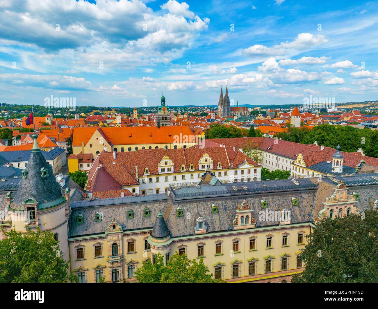 Vista panoramica del palazzo di Saint Emmeram nella città tedesca di Ratisbona. Foto Stock