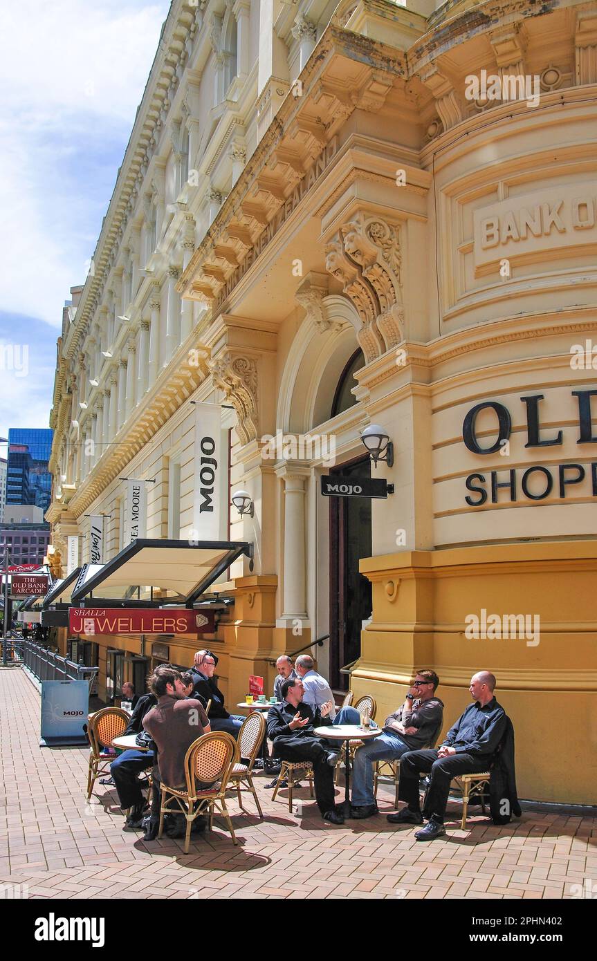 Caffetteria Mojo, edificio Old Bank of New Zealand, CNR. Lambton Quay e Customhouse Quay, CBD, Wellington, Wellington Region, Nuova Zelanda Foto Stock