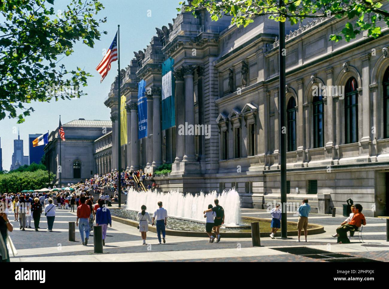 1991 STORICO METROPOLITAN MUSEUM OF ART (©HUNT VAUX & WREY MOLD 1874) FIFTH AVENUE MANHATTAN NEW YORK CITY USA Foto Stock