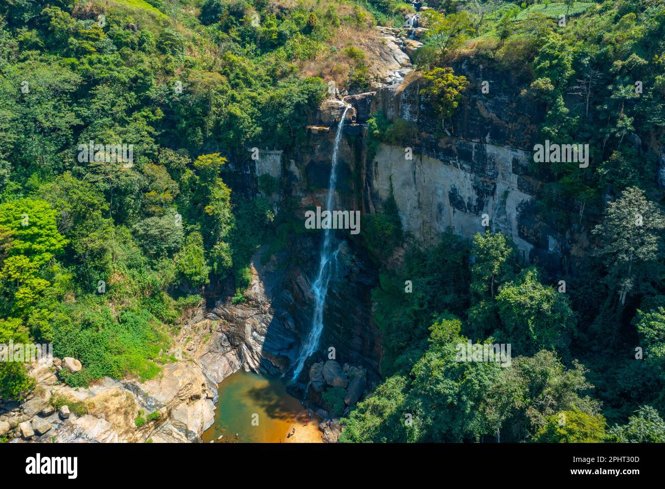 Ramboda cade vicino a Nuwara Eliya, Sri Lanka. Foto Stock