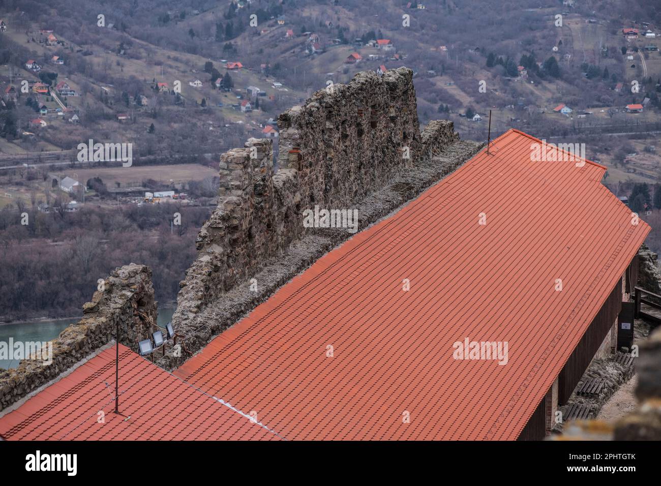 Cittadella di Visegrad e Castello superiore, vista sul Danubio e Nagymaros, Ungheria Foto Stock