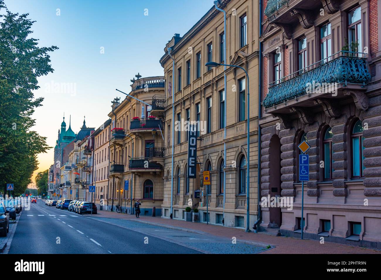 Edifici storici in una strada a Kristianstad, Svezia. Foto Stock