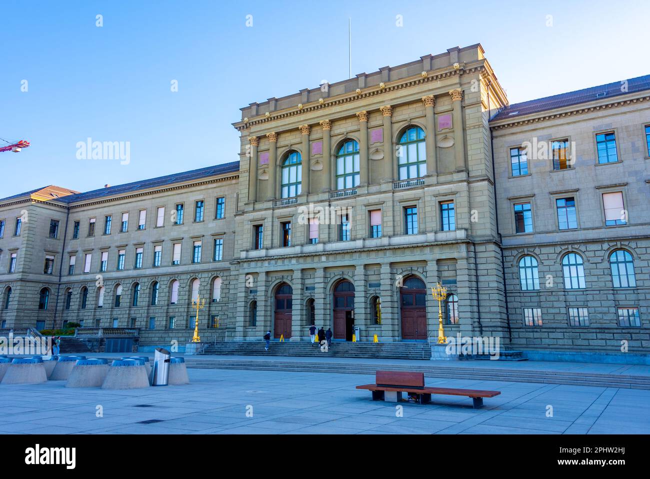 Vista dell'Istituto federale di tecnologia (in tedesco: ETH). L'ETH Zurich è un sindacato di ingegneria, scienza, tecnologia, matematica e gestione Foto Stock