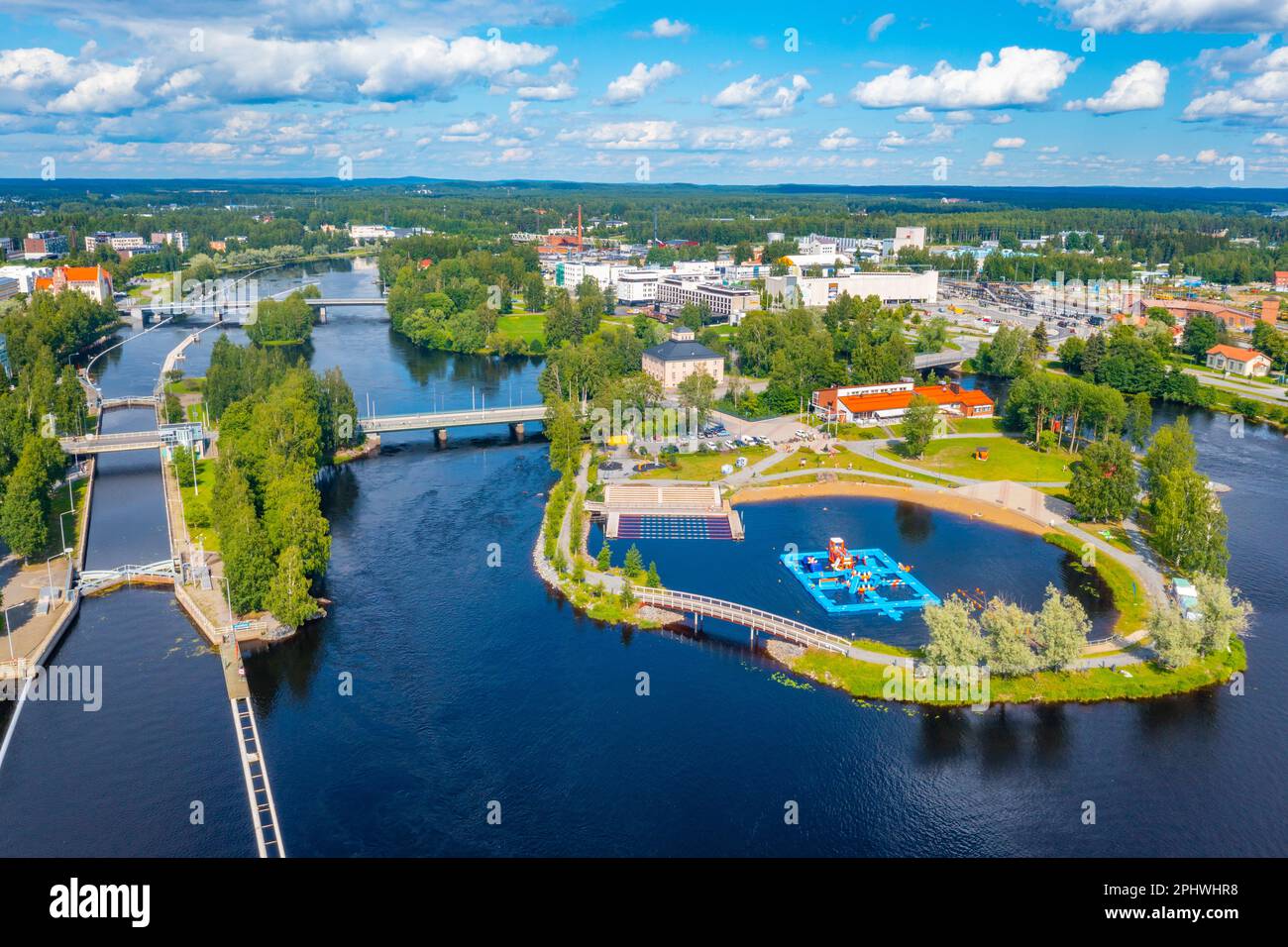 Riverside di pielisjoki a Joensuu in Finlandia. Foto Stock
