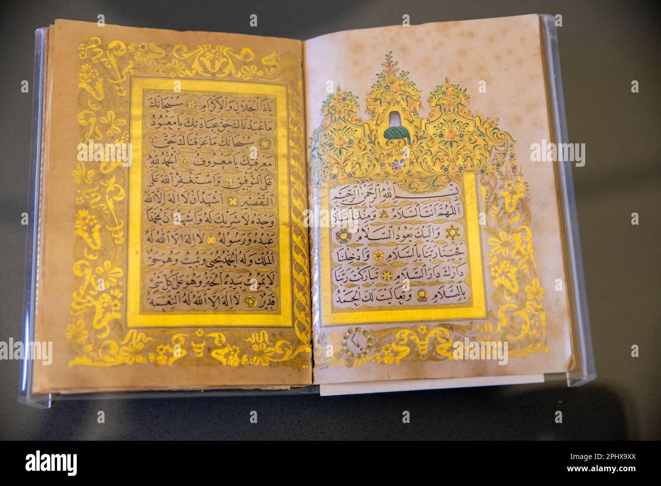 Libro del Corano Santo dell'islam, concetto del Ramadan Foto Stock