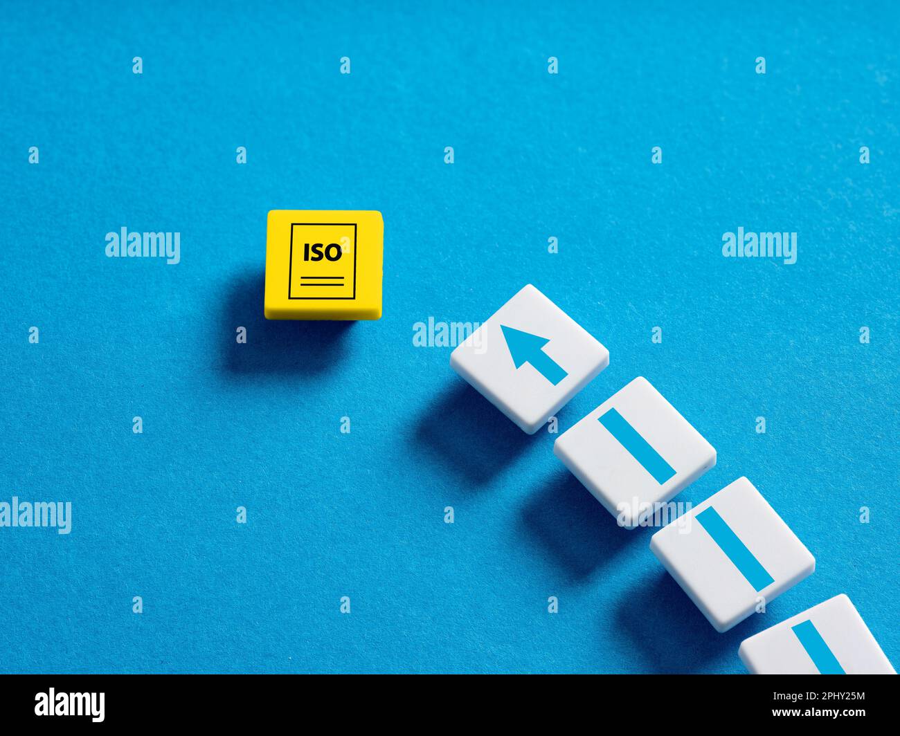 Ottenere il certificato ISO. Il modo per ottenere la certificazione degli standard di qualità. Conforme agli standard iso nel settore aziendale. Organizzazione Internazionale per Foto Stock