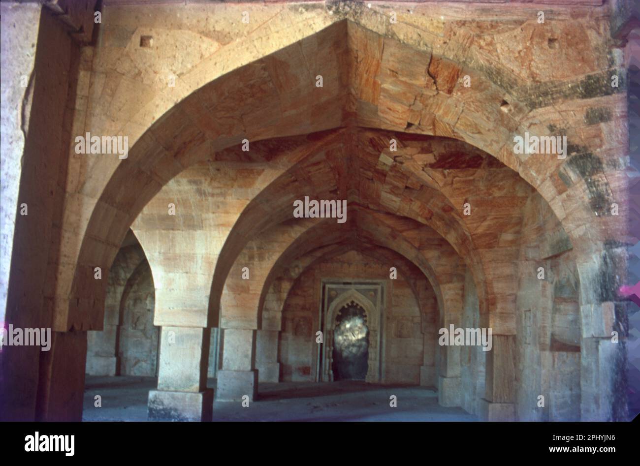 Corridor, Jami Masjid, Mandu, Madhya Pradesh, India Foto Stock