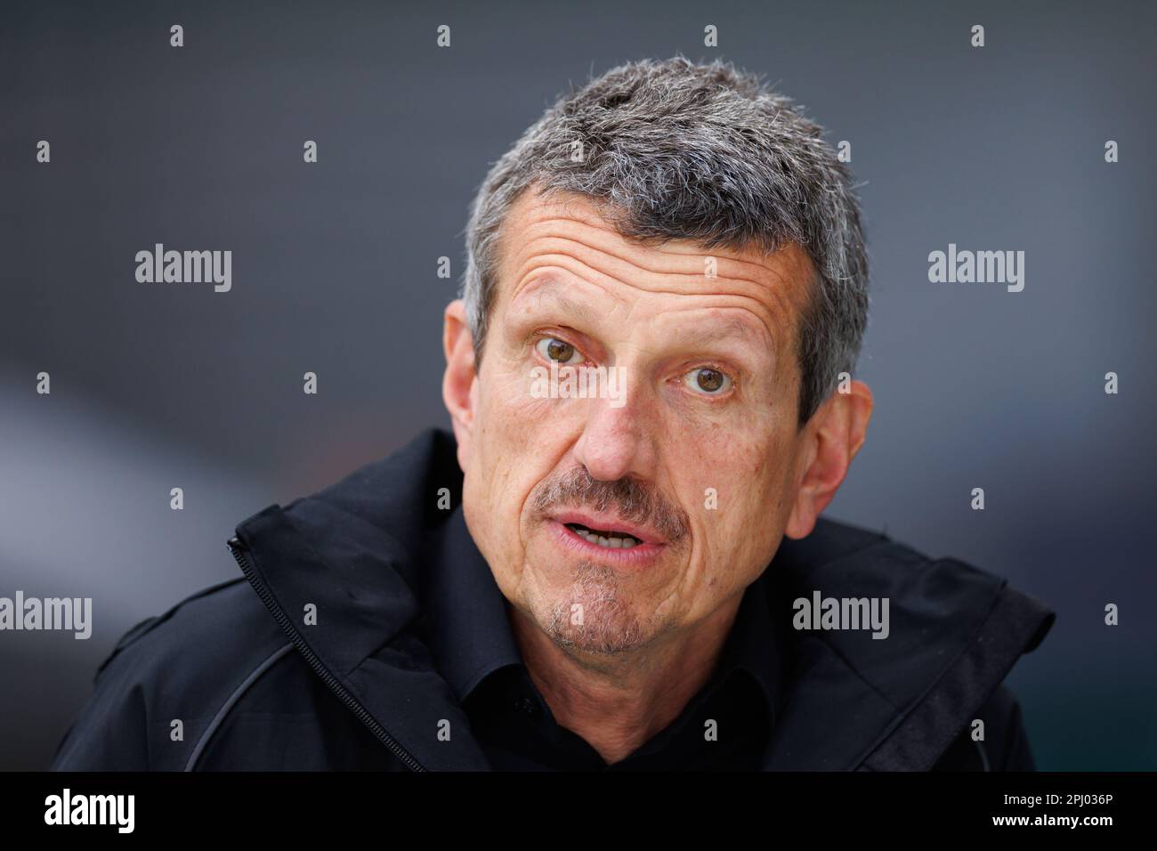 Albert Park, 30th marzo 2023 Guenther Steiner, team principal di Haas nel paddock durante il Gran Premio d'Australia di Formula 1 2023. Corleve/Alamy Live News Foto Stock