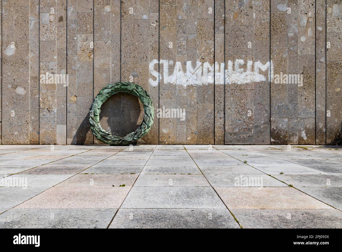 STAMMHEIM, scultura dell'artista OLAF Metzel di fronte alla società d'arte Wuerttembergischer Stoccarda, Baden-Wuerttemberg, Germania Foto Stock