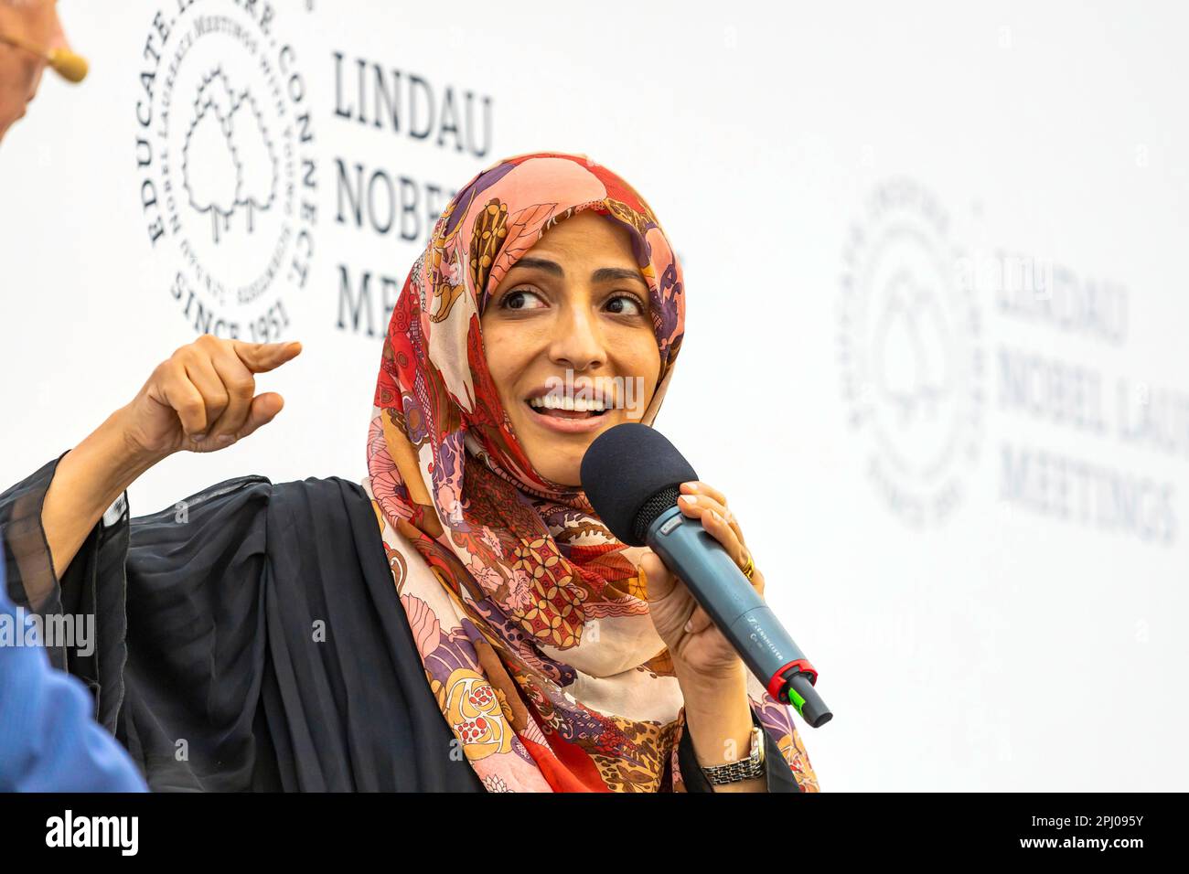 Tawakkol Karman, giornalista yemenita, politico, attivista per i diritti umani, vincitore del Premio Nobel per la pace 2011, incontro dei Premi Nobel a Lindau e. Foto Stock