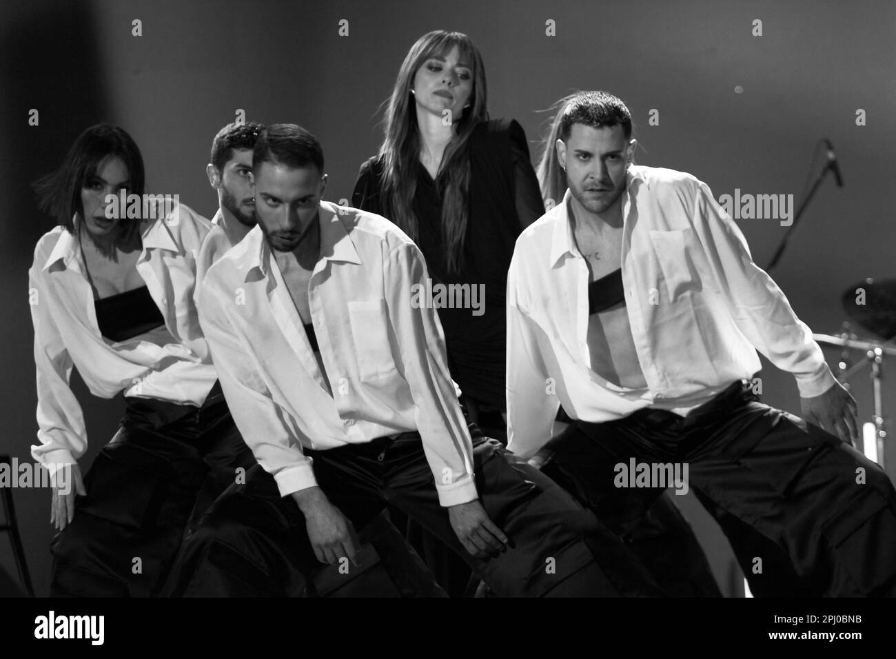 La cantante Annalisa Scarrone vive al Suzuki Stage 2023. Festival di Sanremo 2023 Foto Stock