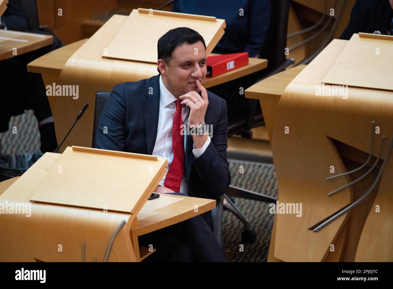 Edimburgo, Scozia, Regno Unito. 30th Mar, 2023. NELLA FOTO: ANAS Sarwar MSP, leader del Partito laburista scozzese. Nomina dei Ministri scozzesi visti prima e durante la sessione pomeridiana in Aula a Holyrood come primo Ministro scozzese appena eletto, il MSP di Humza Yousaf nomina vari Ministri. Credit: Colin D Fisher/CDFIMAGES.COM Credit: Colin Fisher/Alamy Live News Foto Stock