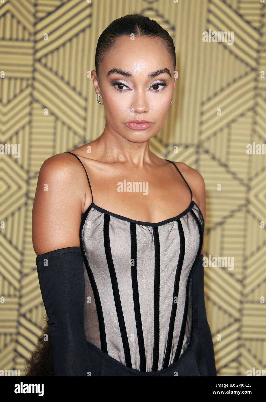 Leigh-Anne Pinnock partecipa alla Premiere europea "Black Panther: Wakanda Forever". Foto Stock