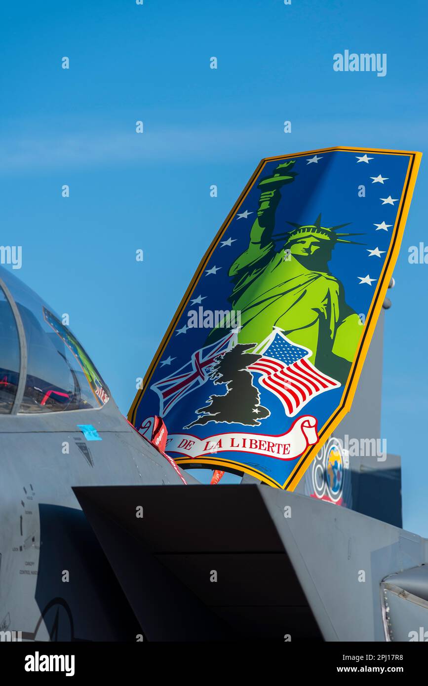 McDonnell Douglas F-15E Strike Eagle 92-0364 del 492FS/ 48 FW, dato il nome di Statua della libertà Wing, a RIAT 2022. programma speciale per il 70th° anniversario Foto Stock