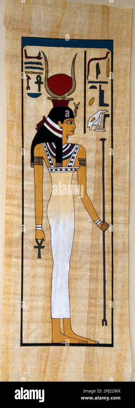 Egitto Papiro Pittura della dea egizia Hathor (Madre degli dei Ra e Horus) raffigurata con disco del Sole tra Cow Horns Foto Stock