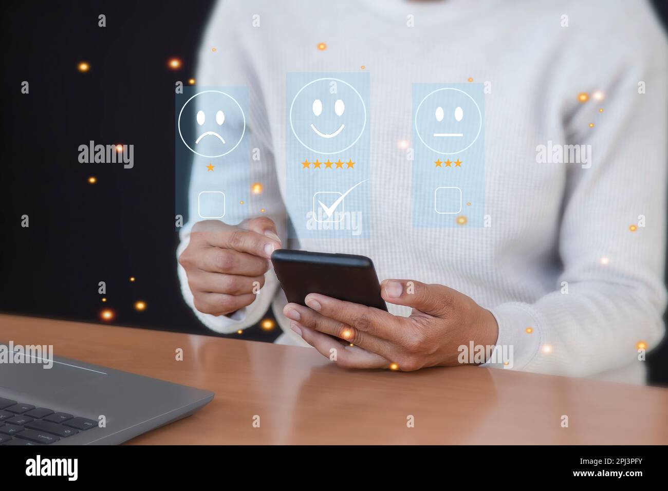 Business Service Satisfaction Concept Touch Screen Happy Smile Icon Rating 5 stelle per la soddisfazione del servizio Foto Stock