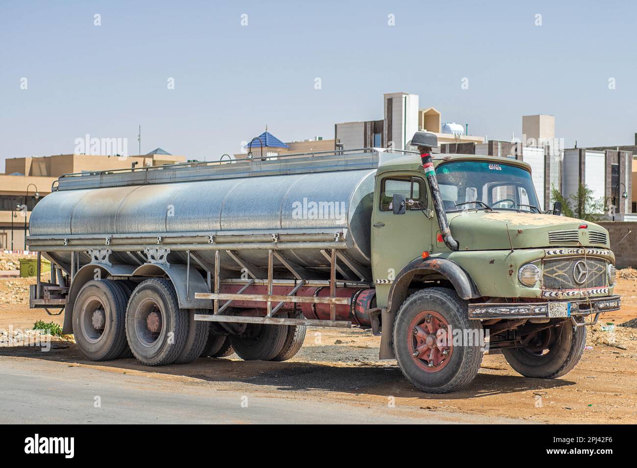 Camion dell'acqua Saudita Foto Stock