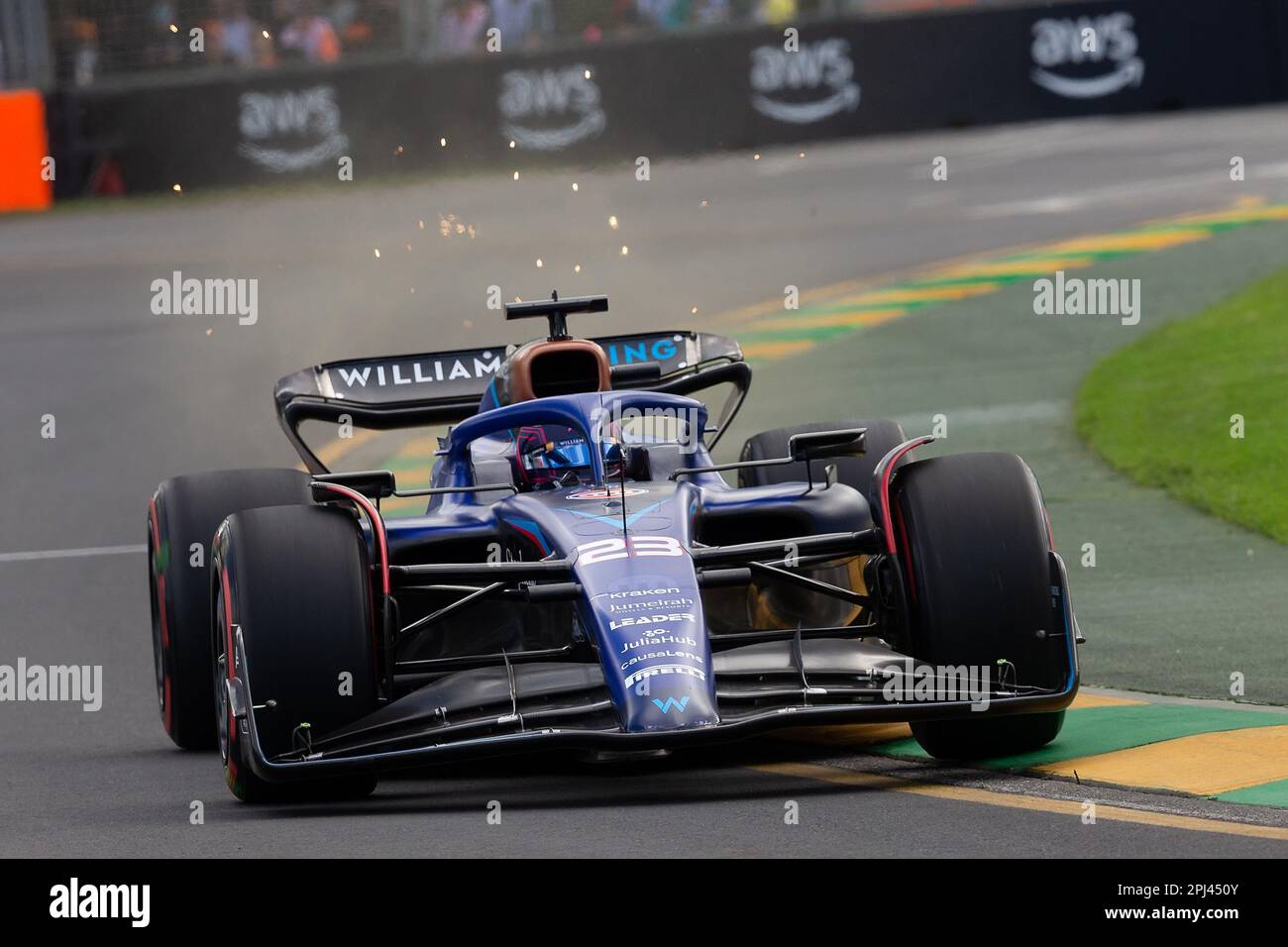 Melbourne, Australia, 31 marzo 2023. Alexander Albon (23) guida per la Williams Racing durante le prove di Formula 1 al Gran Premio d'Australia di Formula uno del 31 marzo 2023, al circuito Grand Prix di Melbourne ad Albert Park, Australia. Credit: Dave Hewison/Speed Media/Alamy Live News Foto Stock