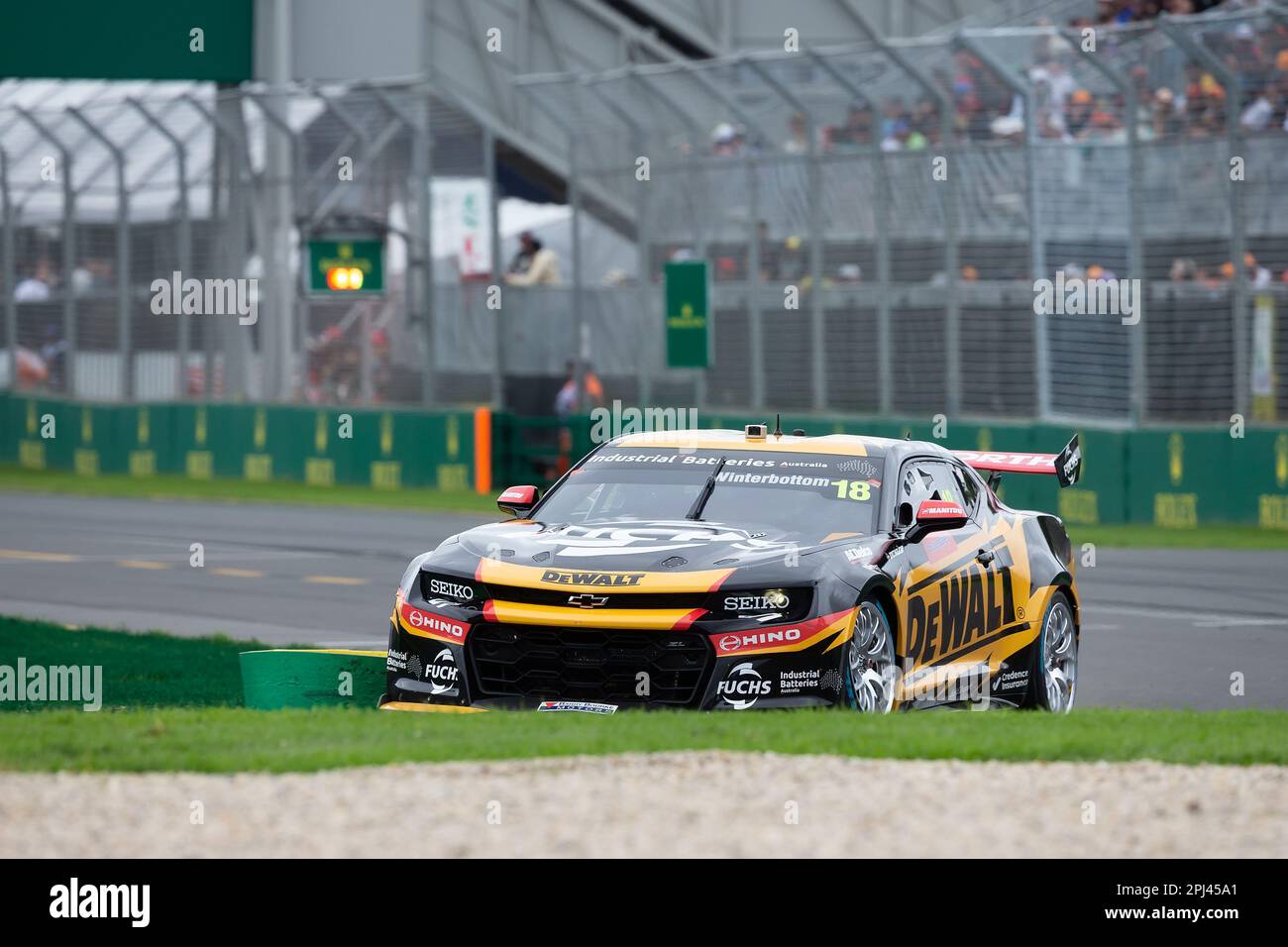 Melbourne, Australia, 31 marzo 2023. Mark Winterbottom (18) guida per il Team 18 durante la gara Supercars 2 al Gran Premio d'Australia di Formula uno del 31 marzo 2023, al circuito Grand Prix di Melbourne ad Albert Park, Australia. Credit: Dave Hewison/Speed Media/Alamy Live News Foto Stock