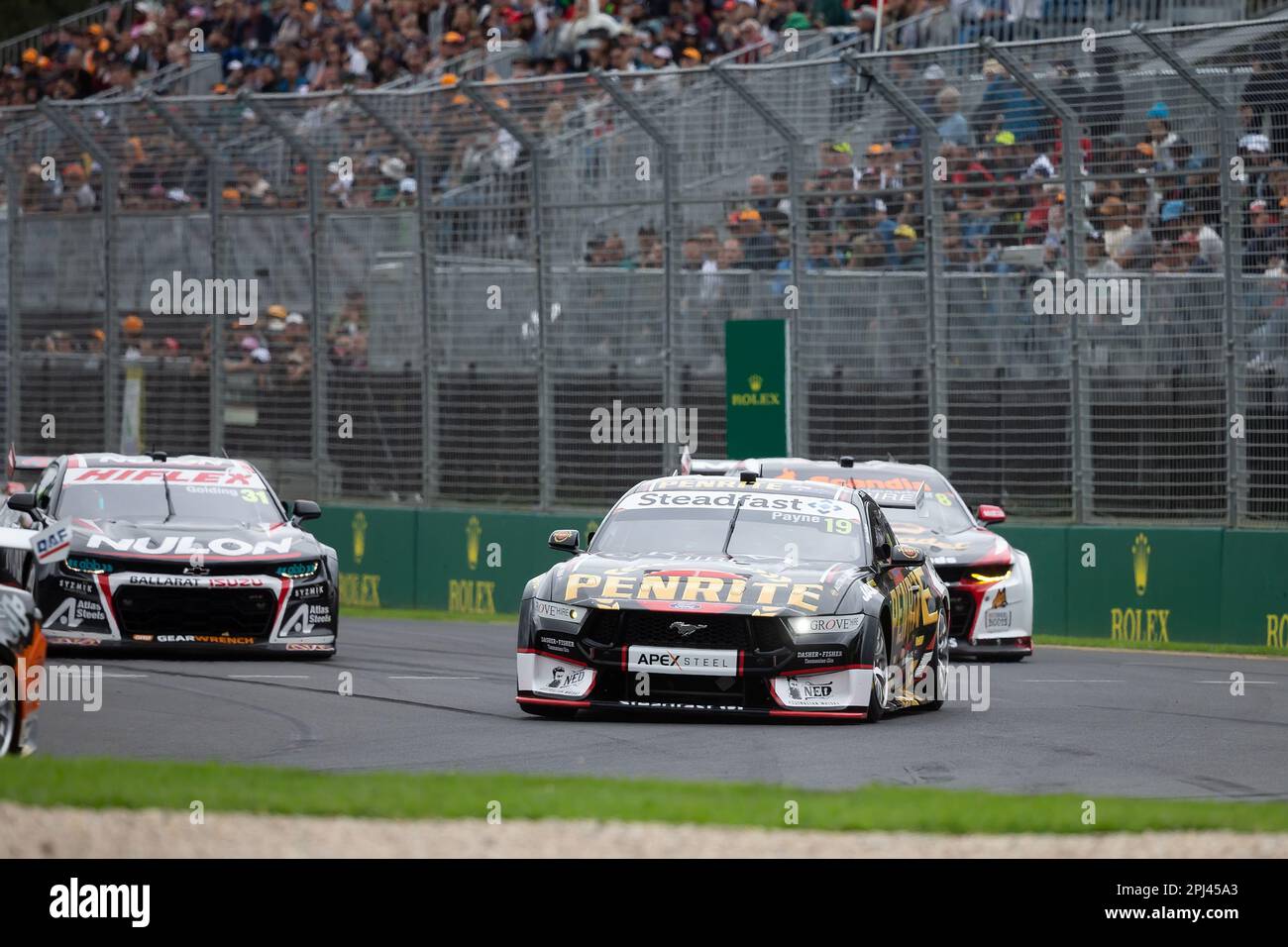 Melbourne, Australia, 31 marzo 2023. Matthew Payne (19) guida per Grove Racing durante la gara Supercars 2 al Gran Premio di Formula uno australiano il 31 marzo 2023, al circuito Grand Prix di Melbourne ad Albert Park, Australia. Credit: Dave Hewison/Speed Media/Alamy Live News Foto Stock