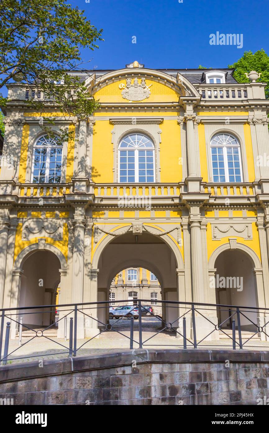 Edificio storico della Folkwang University a Essen-Werden, Germania Foto Stock