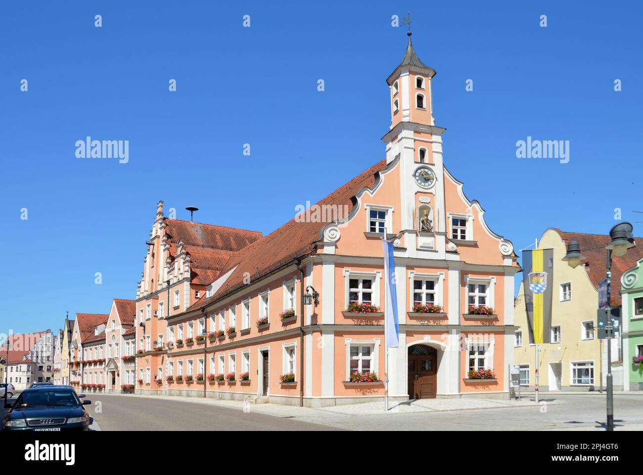 Germania, Baviera, Rain am Lech: The Rathaus (Town Hall ), costruito nel 1759-62 in stile rococò, è un edificio protetto. Foto Stock